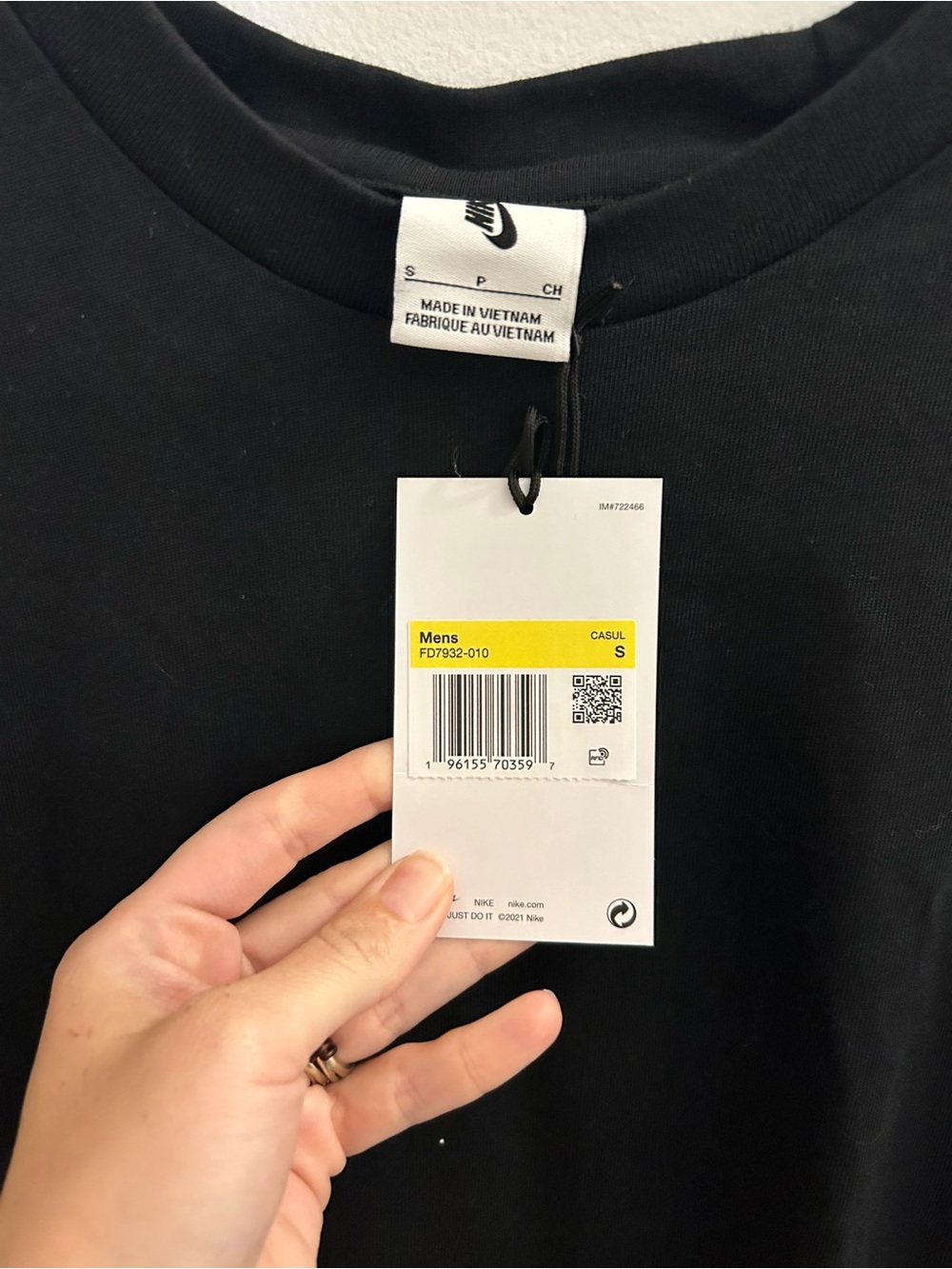 Nike Men’s Black Short-Sleeve Crewneck T-Shirt
